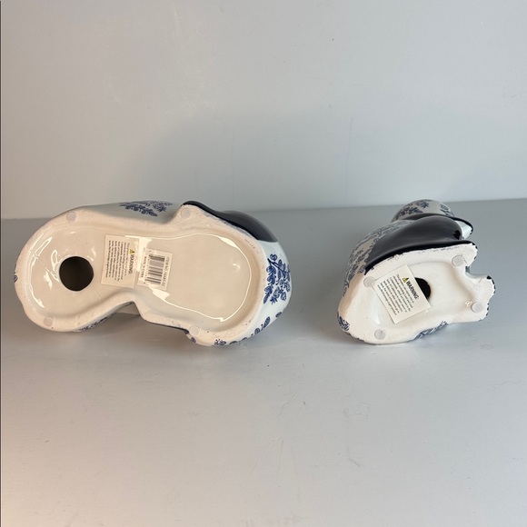 2 Blue & White Ceramic Cat Figurines Cat laying down & Cat sitting up NEW - Picture 5 of 5